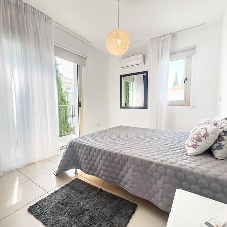 Villa Dolce Vita Протарас Екстериор снимка