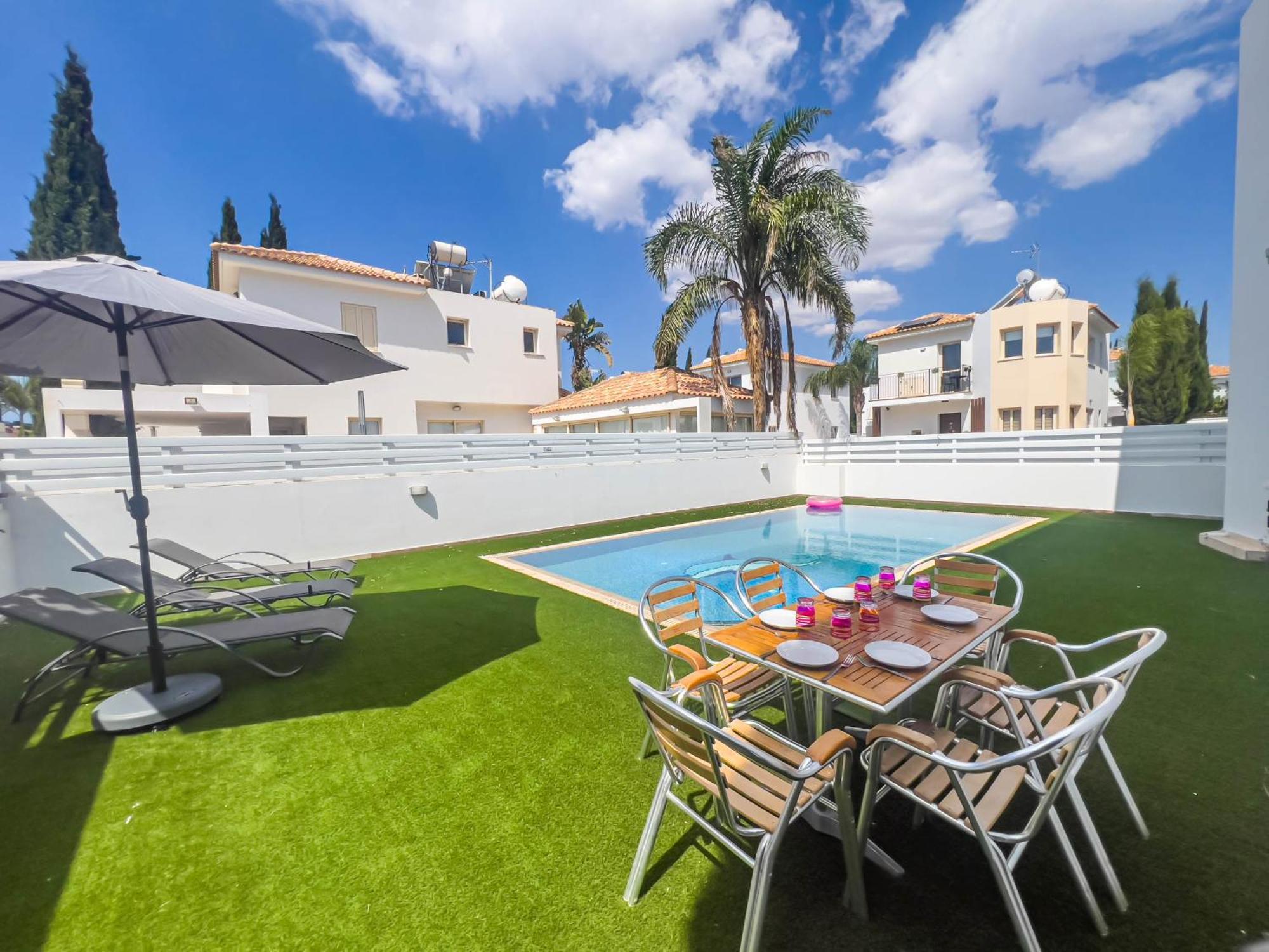 Villa Dolce Vita Протарас Екстериор снимка